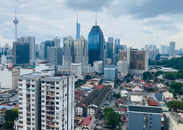 Chambers Residence City View