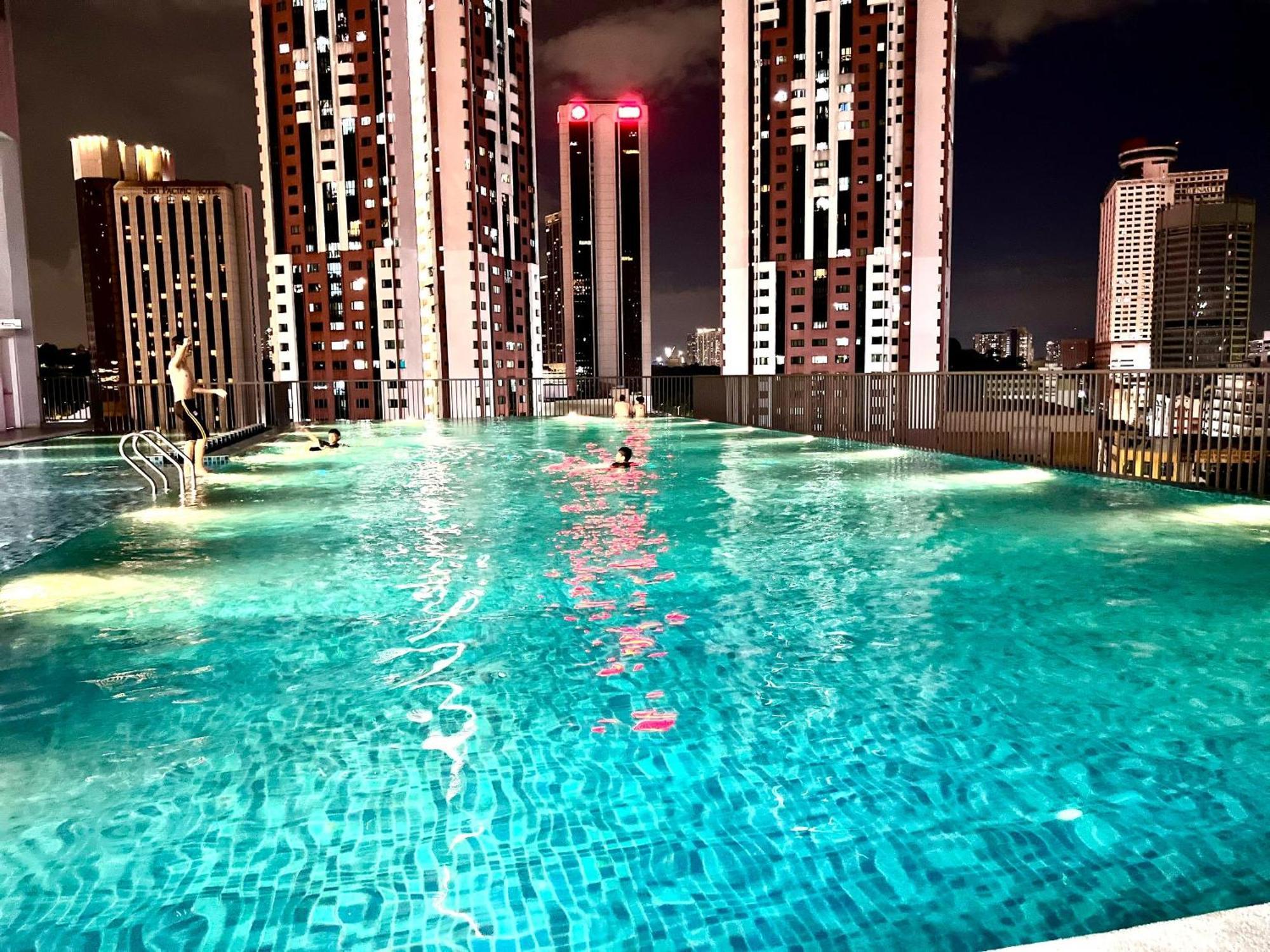 Apartment Chambers View *